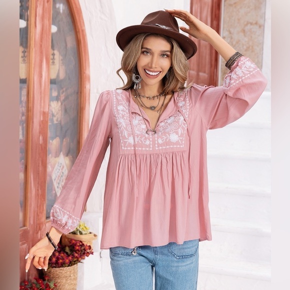 Graceful Floral Charm Balloon Sleeve Blouse - Picture 1 of 4
